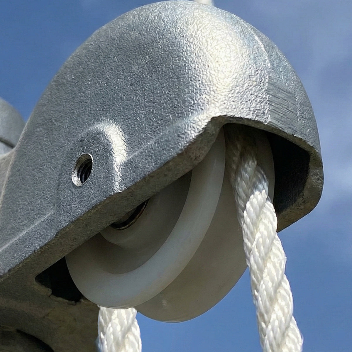 Nylon Rope Pulley - 1 15/16" Diameter