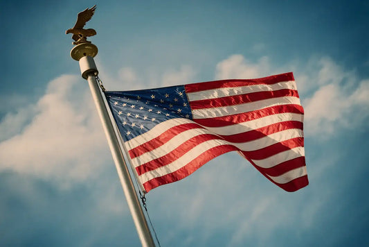 How to Choose The Right American Flag