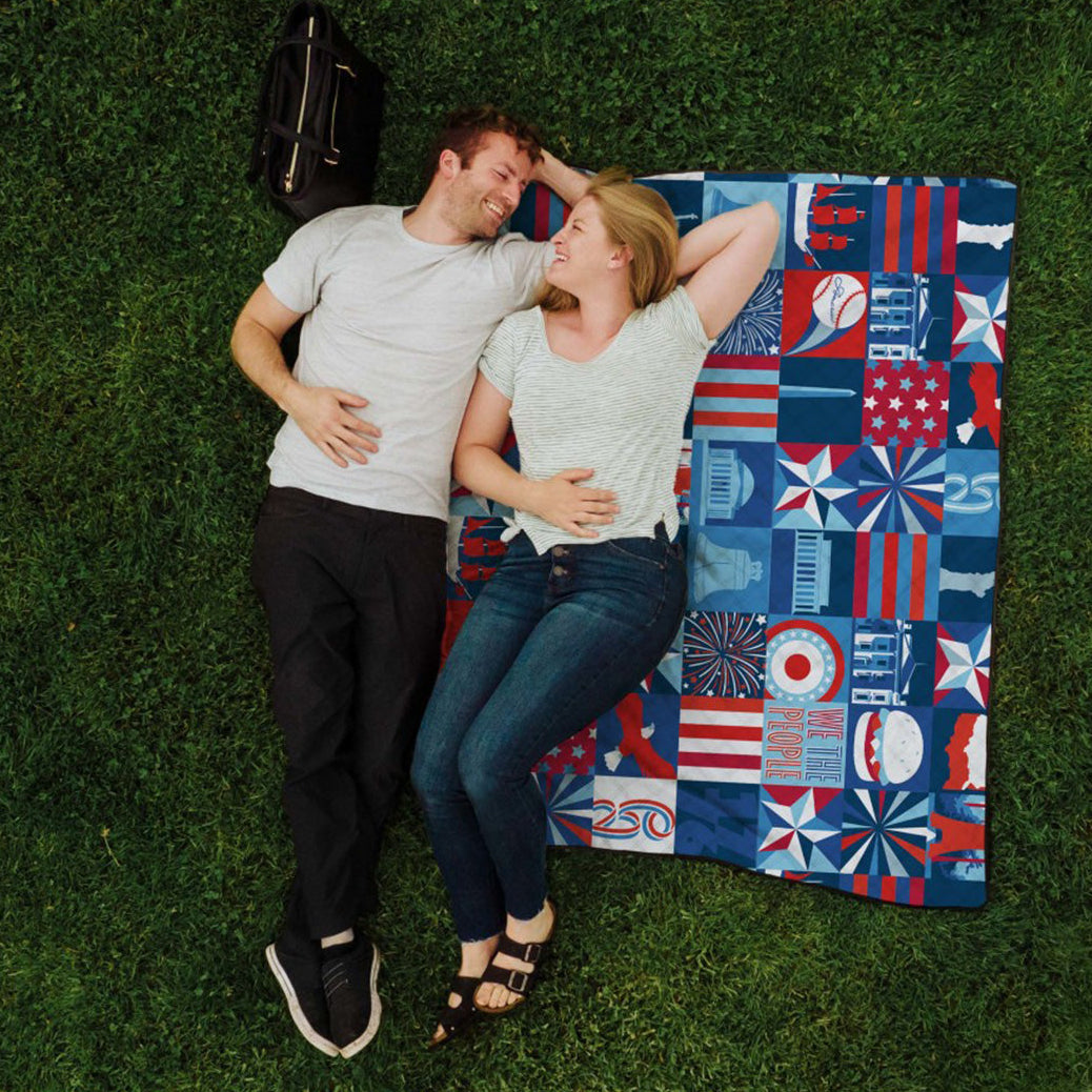 America 250 Parade Picnic Blanket and Backpack