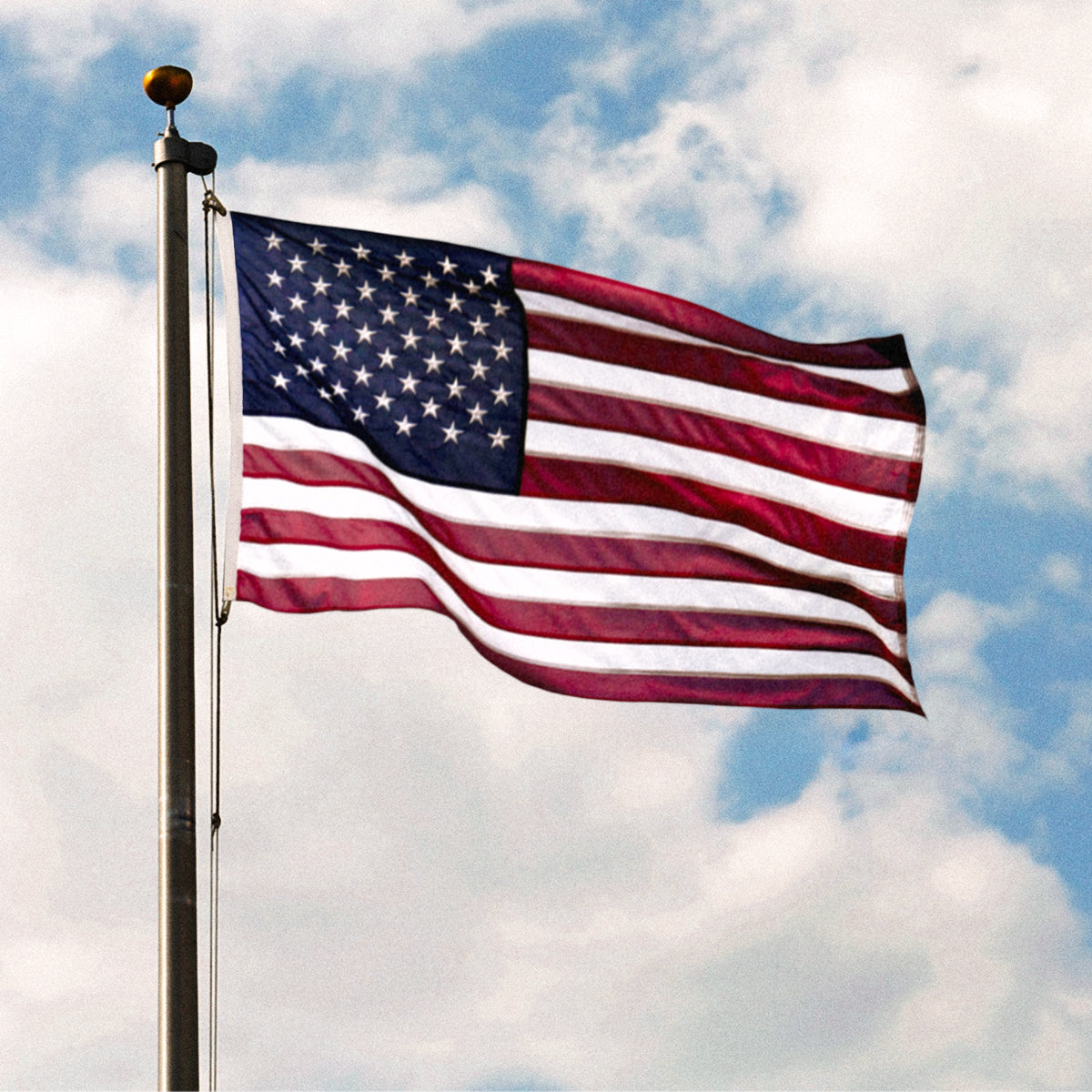 Super Tough Bundle - 25ft Heavy Duty Silver Anodized Aluminum Flagpole And 4x6ft Knitted Polyester American Flag
