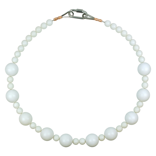 White beaded retainer ring for flagpole