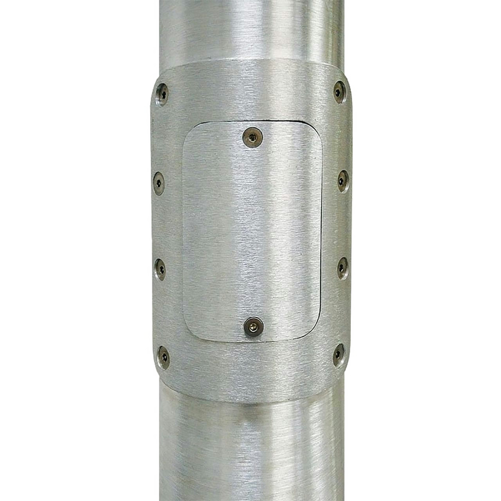 Back of a flagpole and the plate over an internal halyard