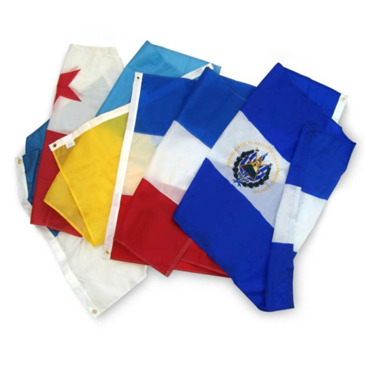 United Nations 3ft x 5ft Flag Set