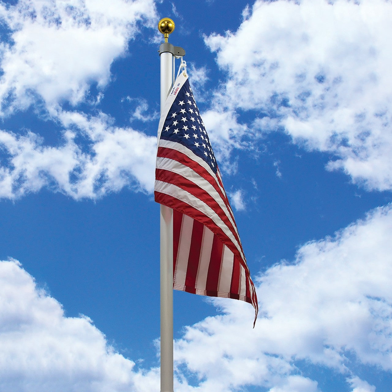 Valley Forge 20ft Aluminum Sectional Residential Flagpole