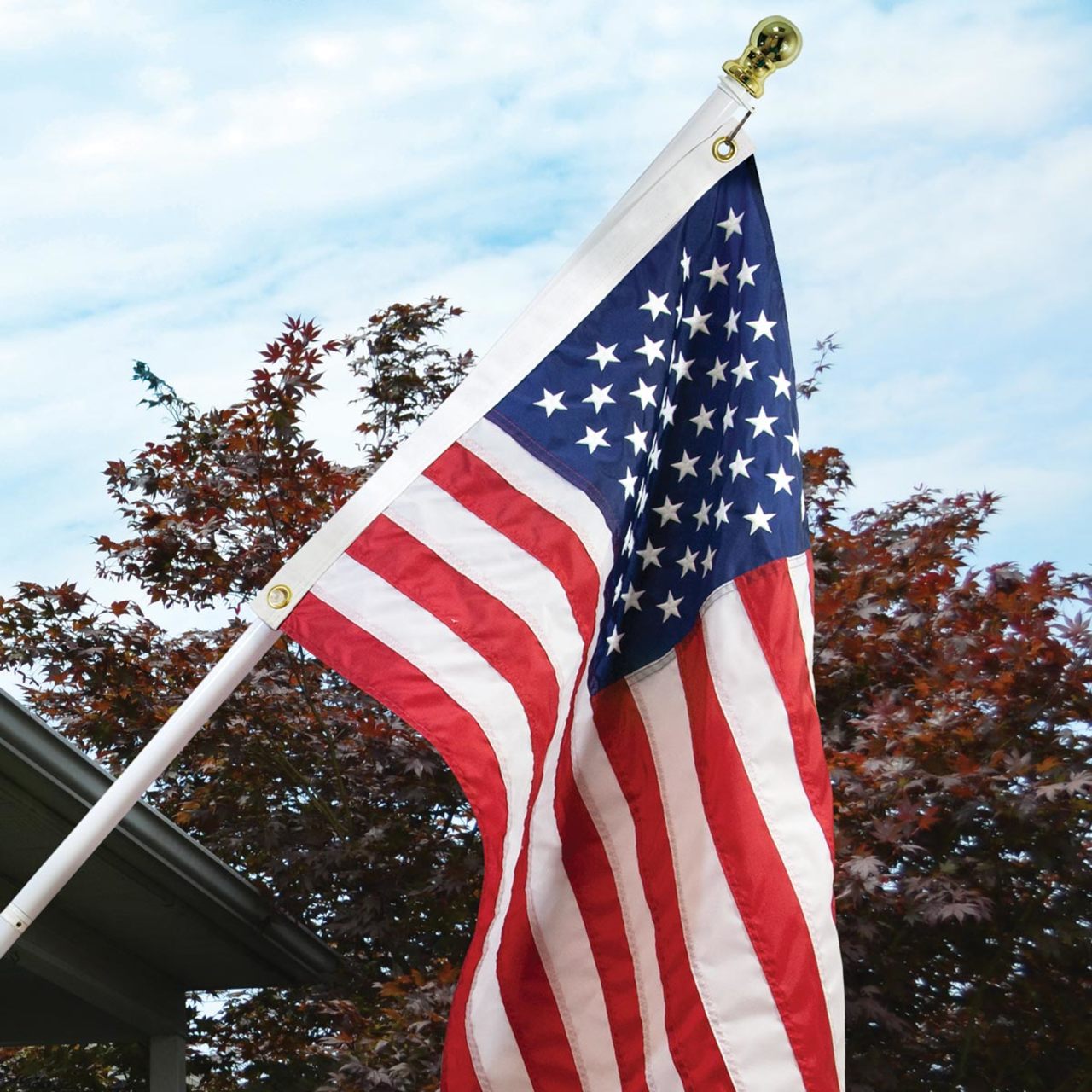 Valley Forge Outdoor White Aluminum 6' 2-Piece Spinning Pole Kit w/ Sewn Nylon 3' x 5' American Flag and 1" White Adjustable Cast Aluminum Bracket