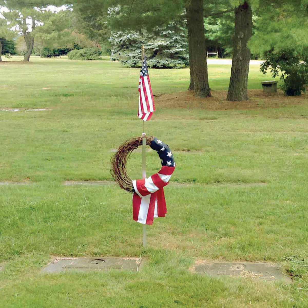 Monumental Wreath & Flag Holder - Silver