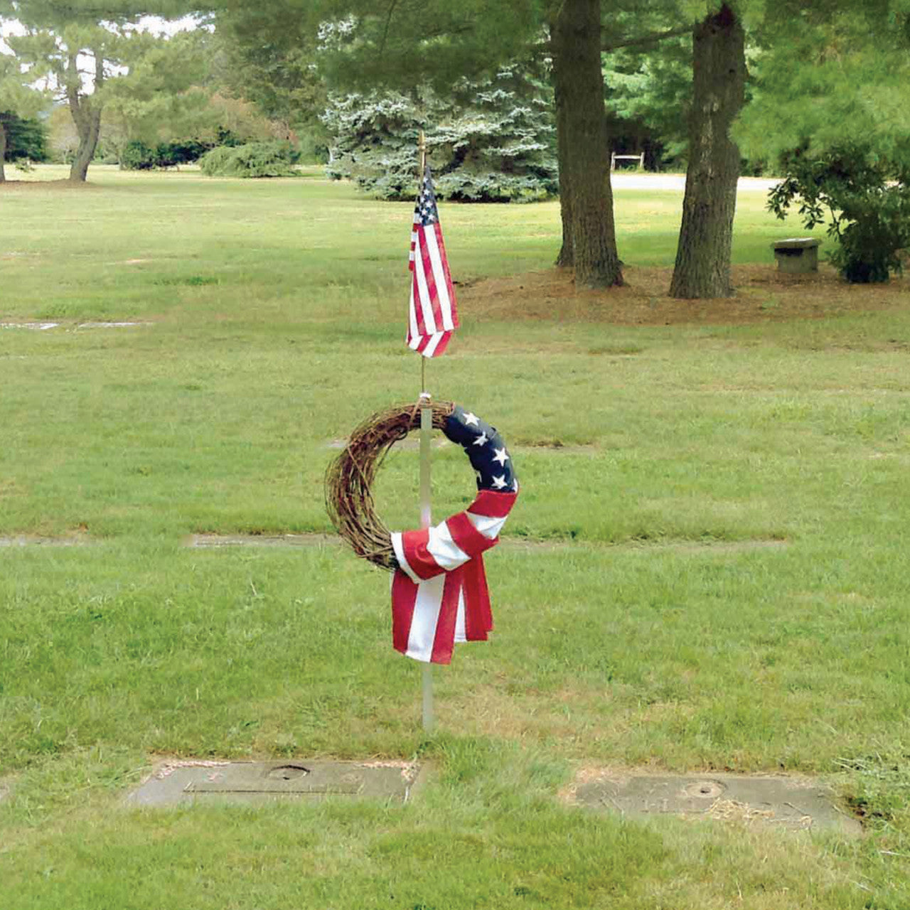 Monumental Wreath & Flag Holder - Silver